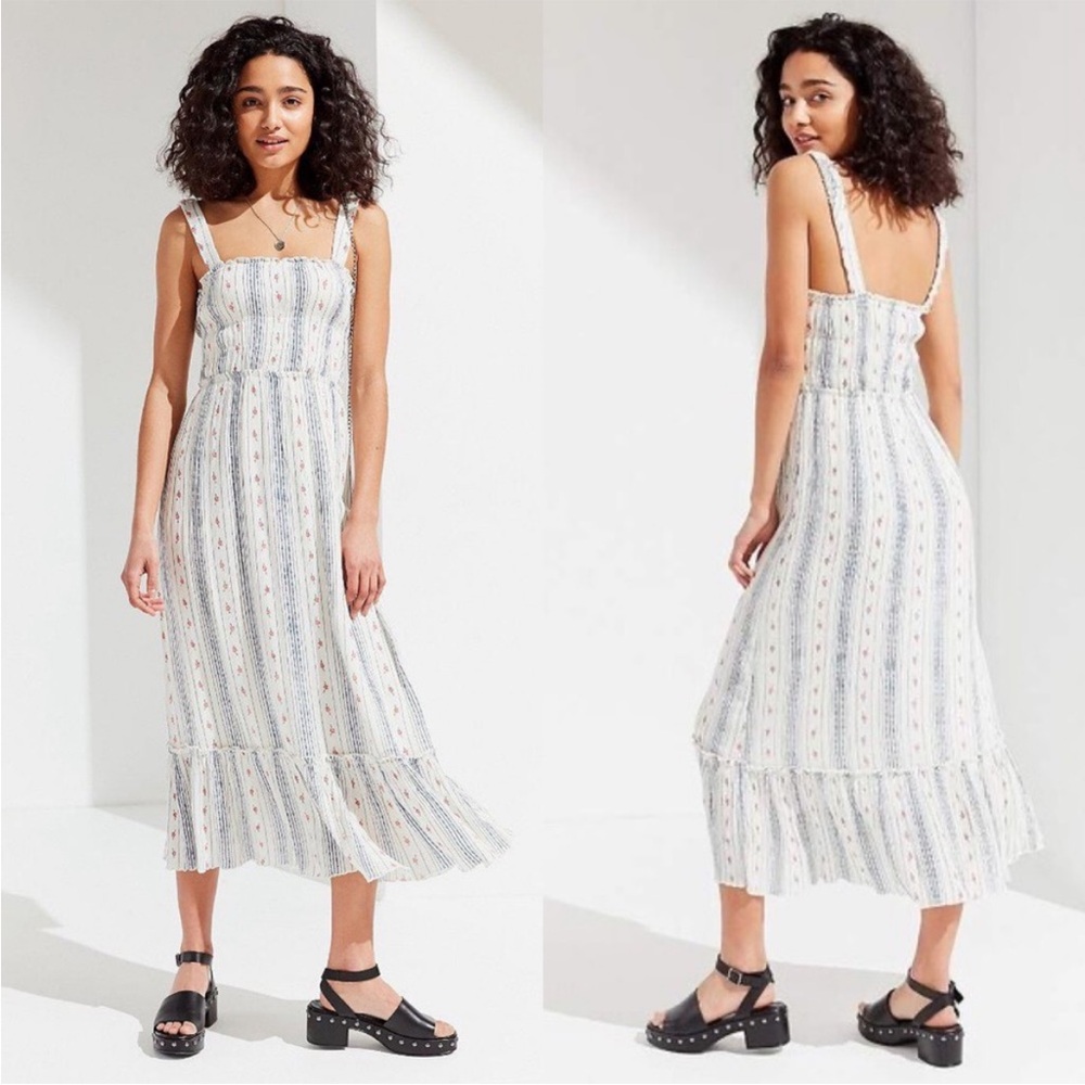 UO Urban Outfitters Ophelia Ruffle Hem Midi Dress